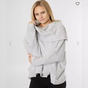 Free People Huntington Fleece Pullover!